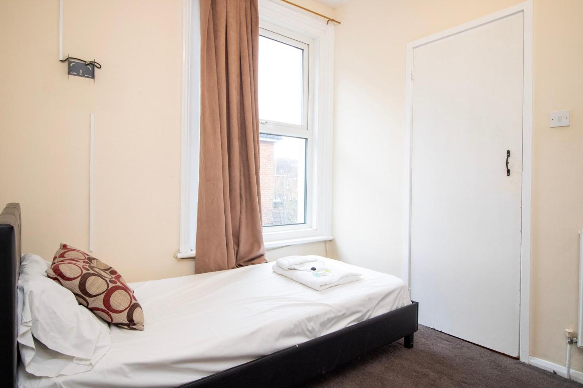 Pebbles Guest House Room 4 Southampton Eksteriør billede